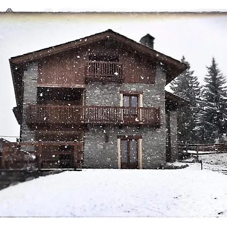 La Maison De Clara Apartament *