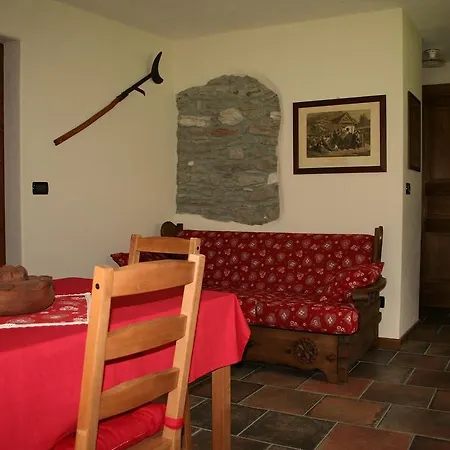 La Maison De Clara * La Salle