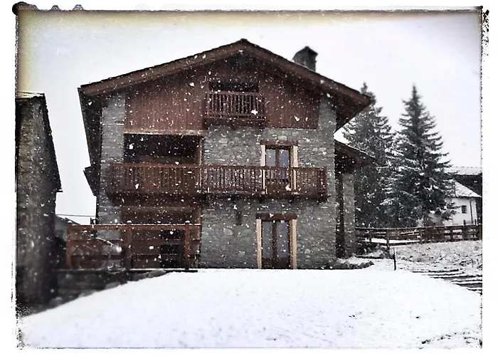 La Maison De Clara Apartman *